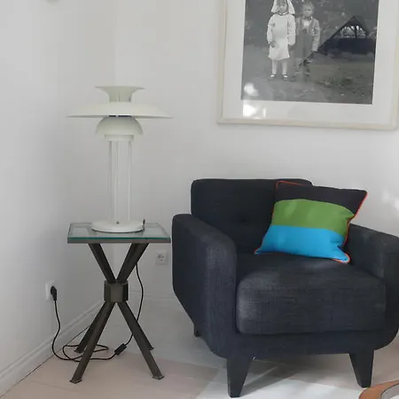 奥里韦林阿旅馆 *